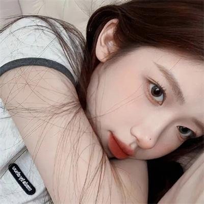特别的她