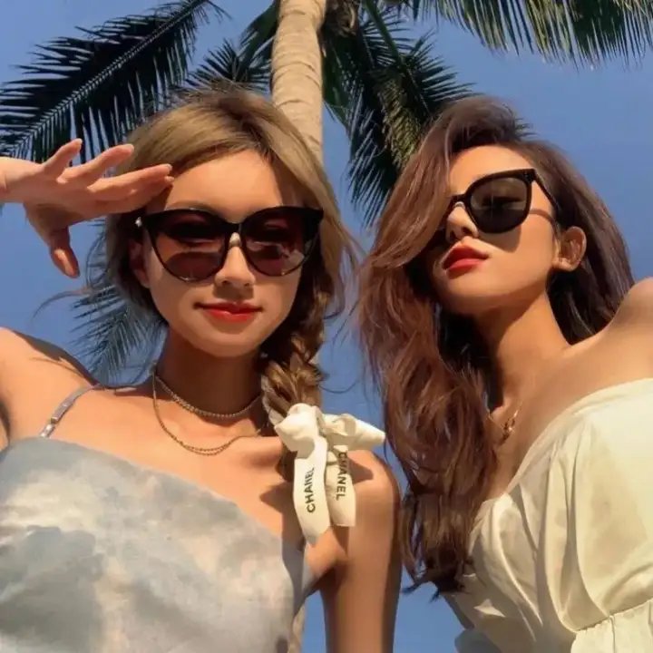 山外的彩虹